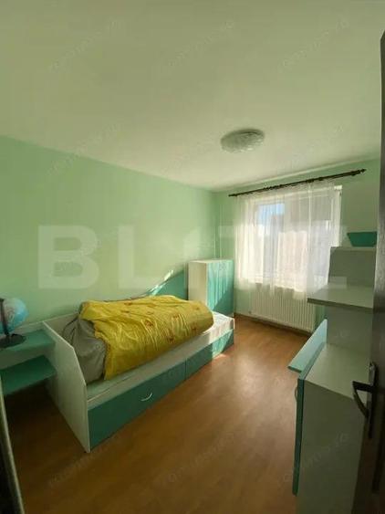 Apartament cu 3 camere decomandat, mobilat în Central