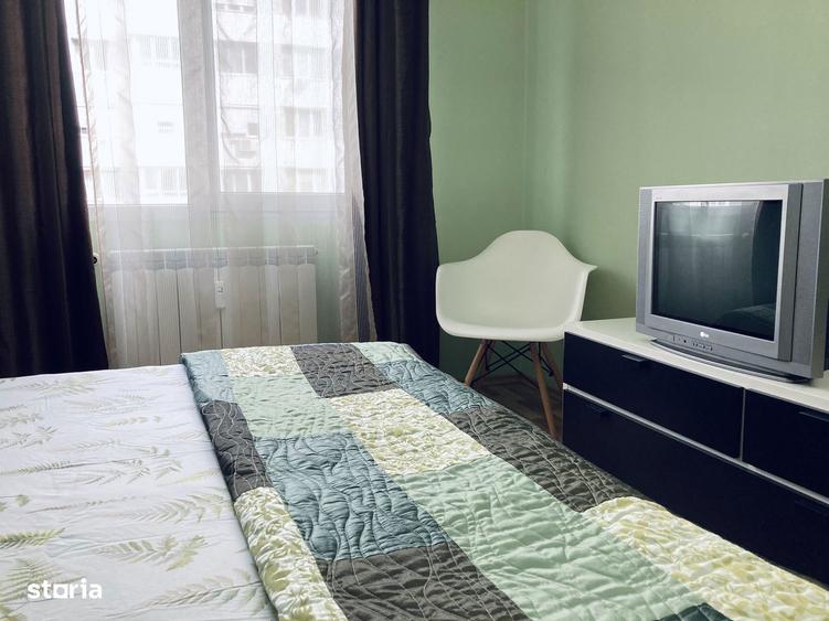 Apartament cu 3 camere decomandat, mobilat în Titan