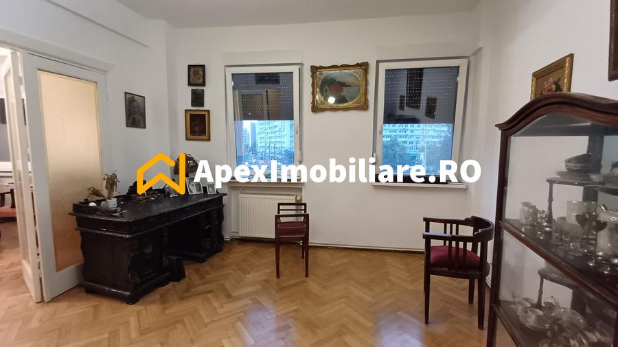 Apartament cu 4 camere circular, mobilat în Gara de Nord
