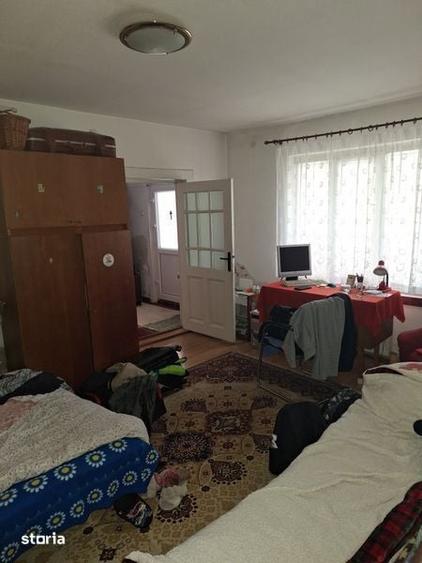 Casă cu 2 camere cu Teren 110 Mp în Soarelui