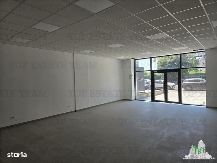 Spațiu comercial, de 84 mp, în Central