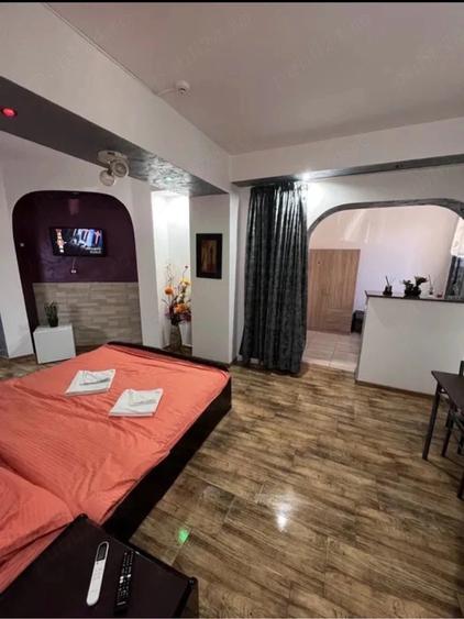 Spațiu comercial, de 200 mp, în Central