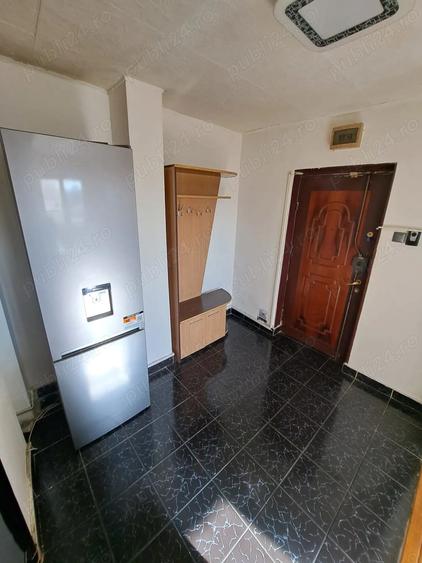 Apartament cu 2 camere semidecomandat în Muncii