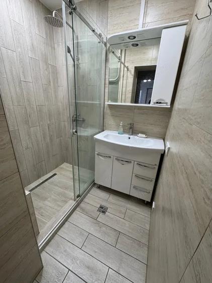 Apartament cu 2 camere decomandat în Gara de Nord