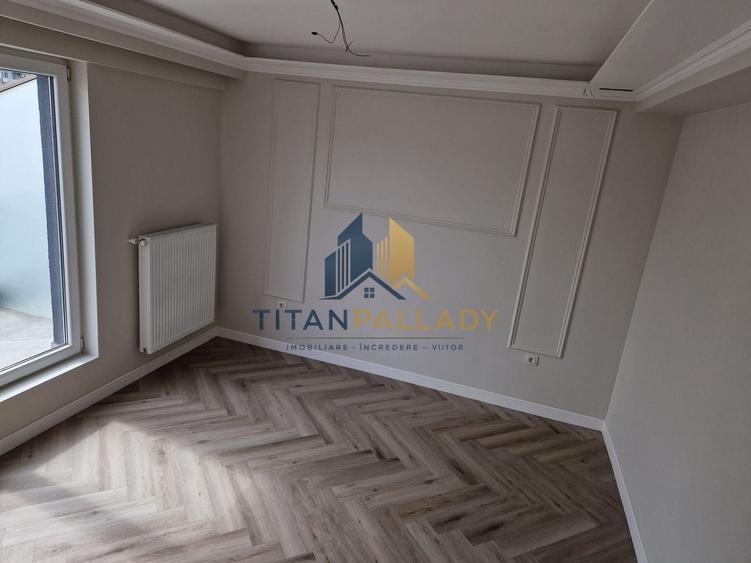 Penthouse cu 4 camere decomandat în Theodor Pallady