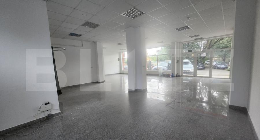 Spațiu comercial, de 119 mp, în 7 Noiembrie