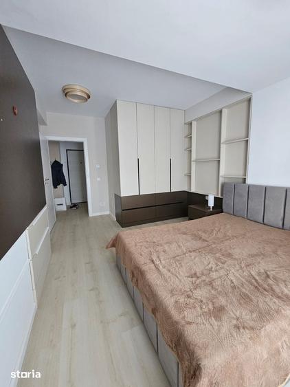 Apartament cu 2 camere decomandat în Calea București