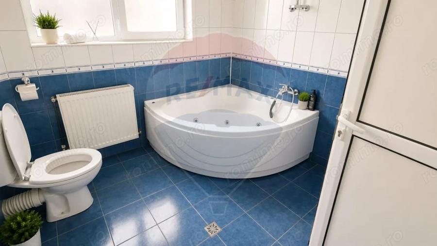 Casă cu 5 camere în Vitan