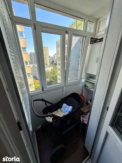Apartament cu 4 camere decomandat, mobilat în Pantelimon