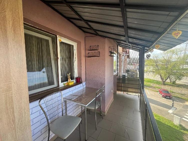 Apartament cu 2 camere decomandat în Ghiroda