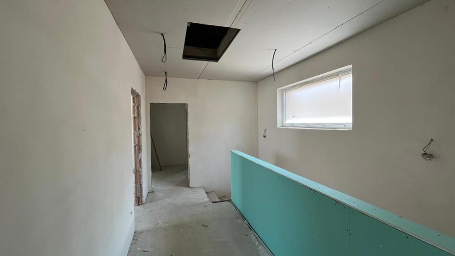 Duplex cu 5 camere cu Canalizare în Urseni