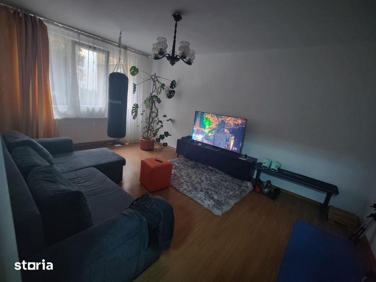 Apartament 3 camere de va^nzare Drumul Taberei - 2