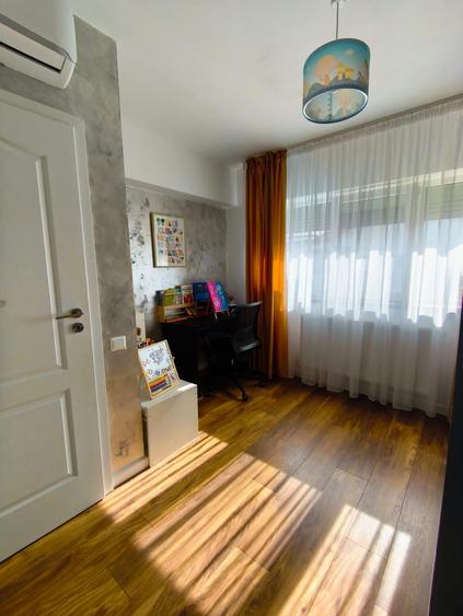 Duplex cu 4 camere cu Teren 150 Mp în Pipera