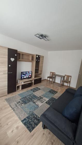 Garsonieră decomandată în Exterior Vest