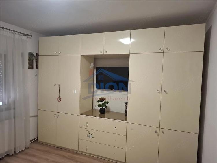 Apartament cu 2 camere în Decebal
