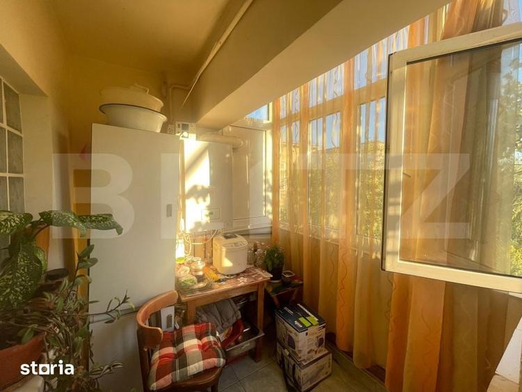 Apartament cu 3 camere decomandat în 1 Mai