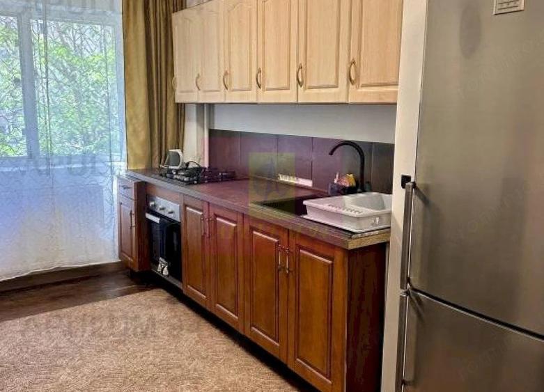 Apartament cu 2 camere semidecomandat în Sebastian