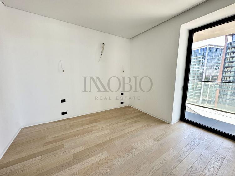 Apartament cu 3 camere în Barbu Văcărescu