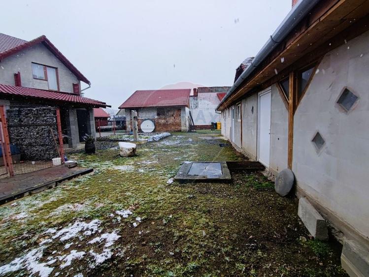 Casă cu 3 camere cu Teren 368 Mp în Sud