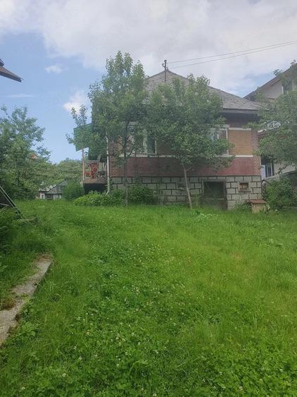 Casă cu 3 camere în Central