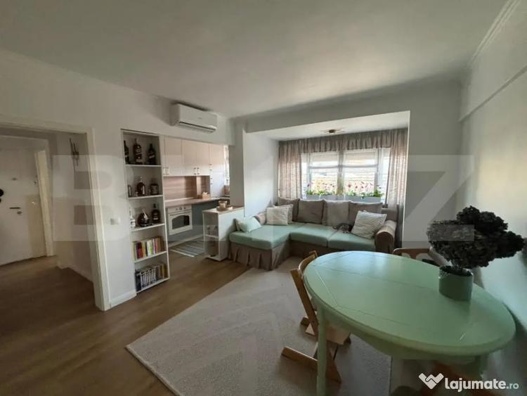 Apartament cu 3 camere decomandat în Ultracentral