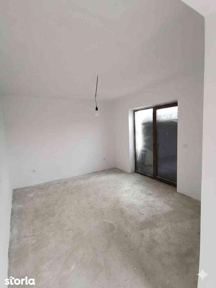 4 camere, 2 bai. Constructie NOUA, de la fundatie pana la acoperi? - 4