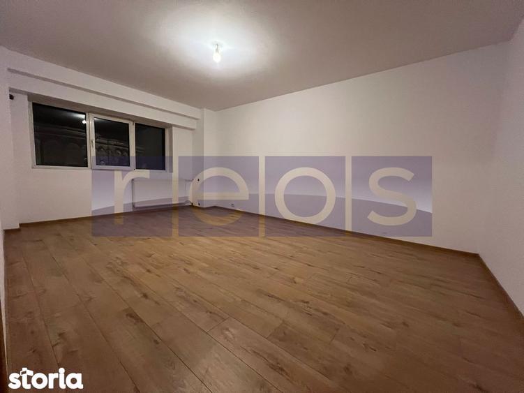 Apartament cu 3 camere decomandat în Centrul Civic