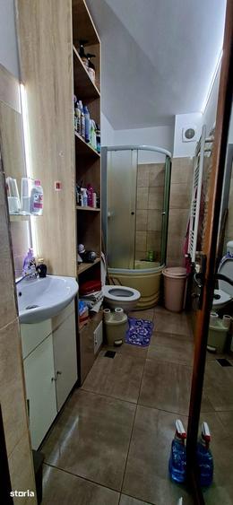Garsonieră decomandată în Central