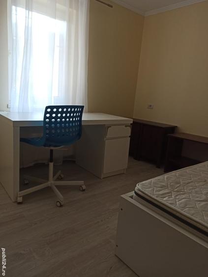 Casă cu 5 camere cu Teren 638 Mp în Tecuci