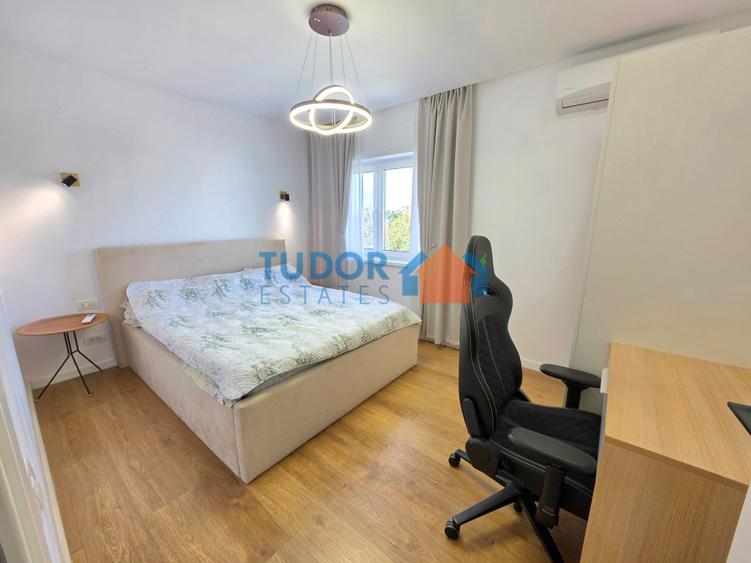 Casă cu 5 camere cu Teren 350 Mp în Pipera