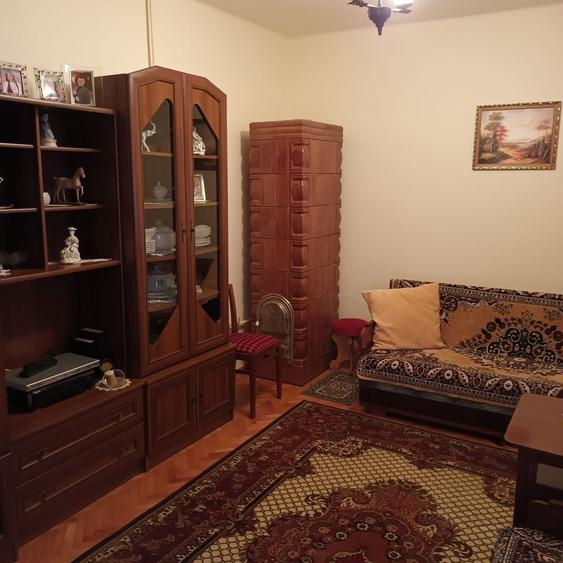 Casă individuală cu 3 camere cu Canalizare în Suplacu de Barcău