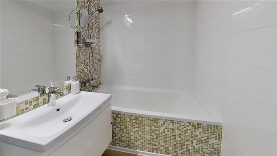 Apartament cu 2 camere decomandat în Griviței