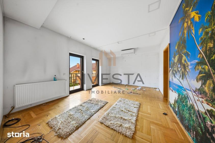 Casă cu 6 camere cu Teren 1150 Mp în Europa