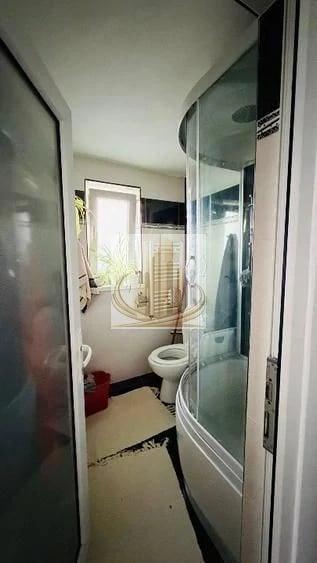 Casă cu Teren 425 Mp în Central