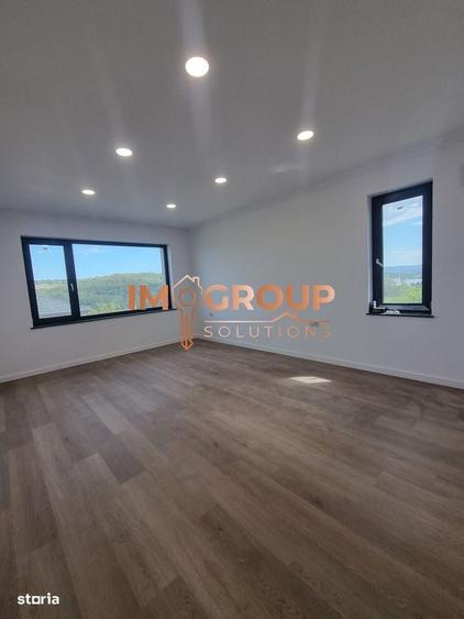 Casă cu 4 camere cu Teren 494 Mp în Aroneanu