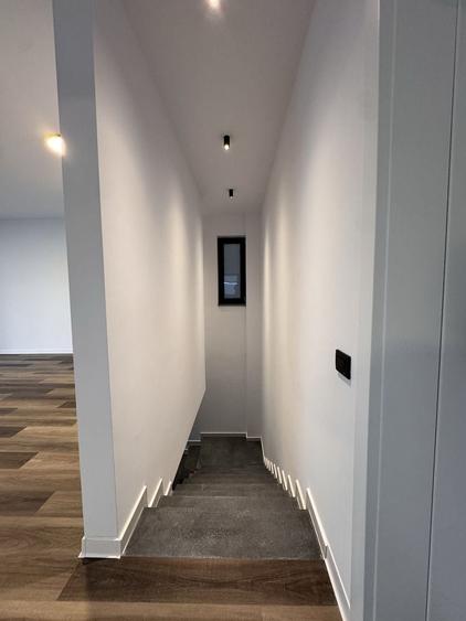 Spațiu comercial, de 130 mp, în Popoveni