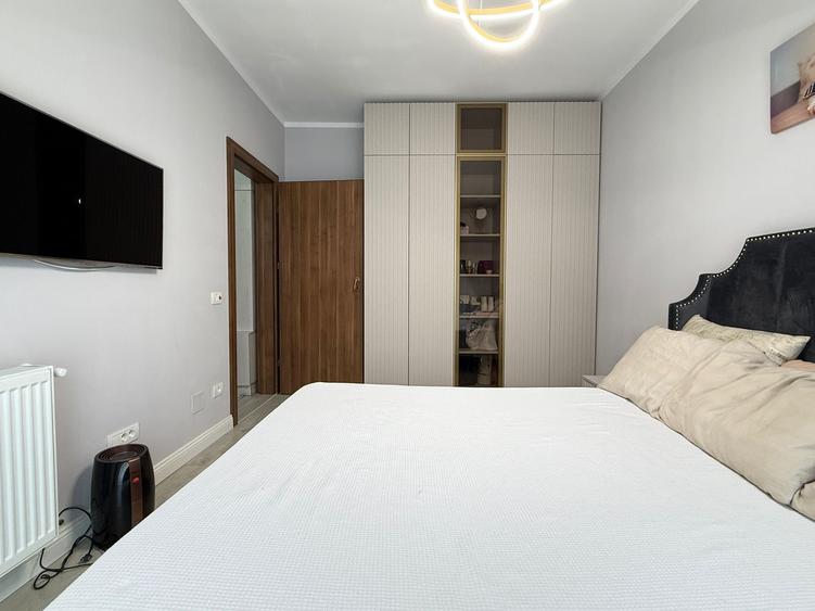 Penthouse cu 4 camere decomandat în Dumbrăvița