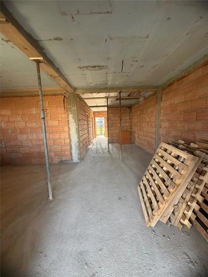 0 Comision - Mosnita -1 2 duplex pe parter - 1