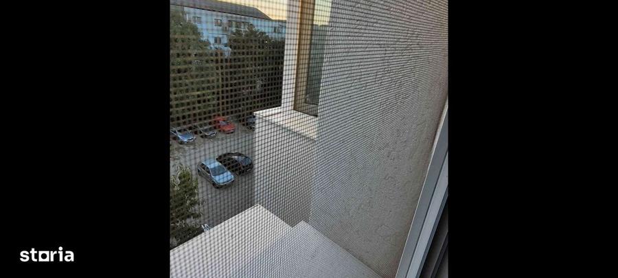 Apartament cu 2 camere decomandat în Sud