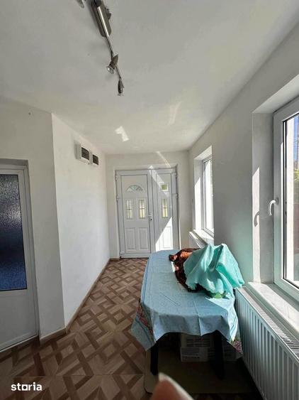De vanzare casa noua din caramida, P+M,teren de 3000 mp,8 min de Roman - 9