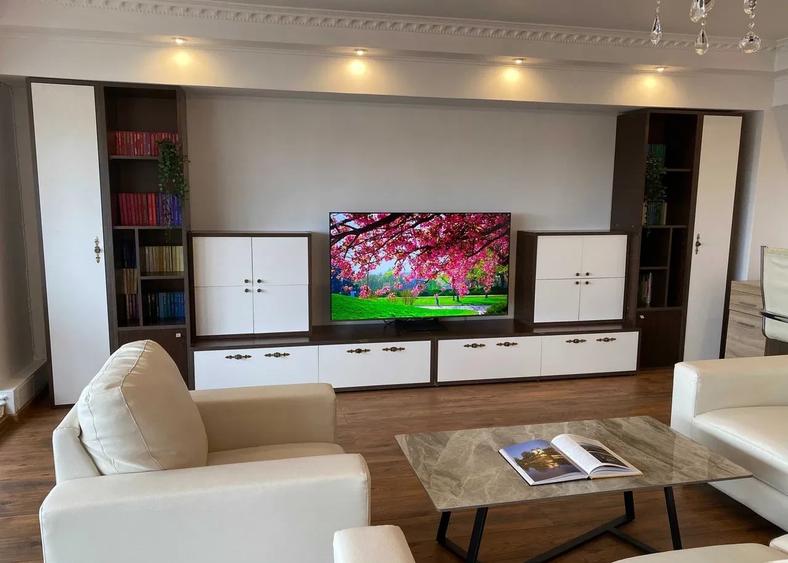 Apartament cu 4 camere decomandat, mobilat în Militari