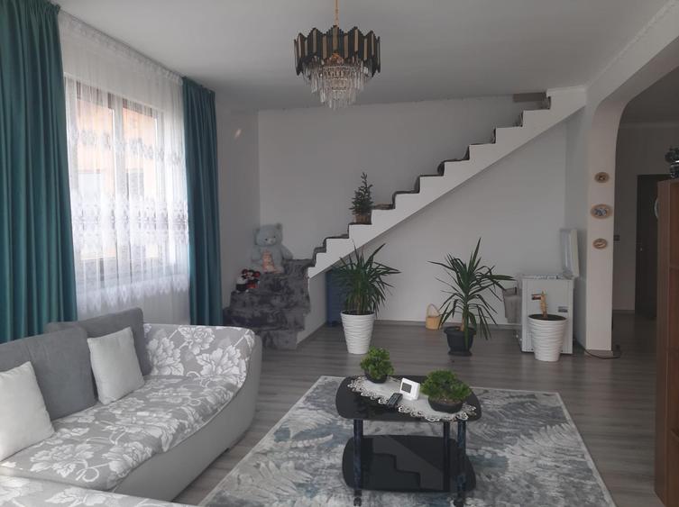 Casă individuală cu 3 camere cu Teren 12220 Mp în Serdanu