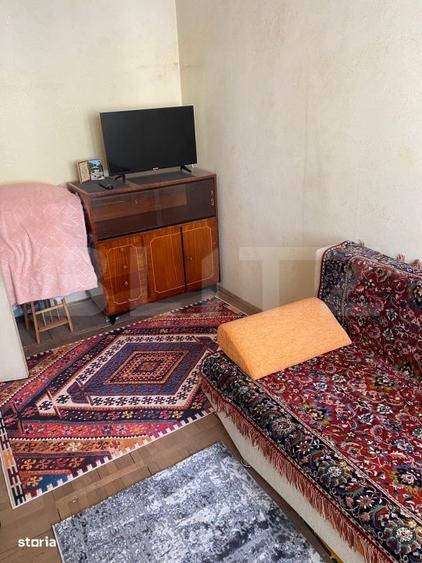 Apartament cu 3 camere semidecomandat în Central