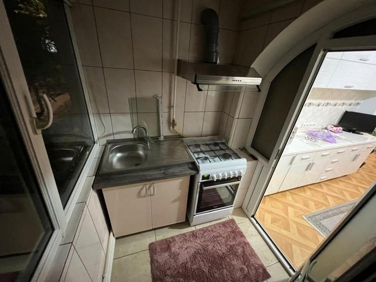 Apartament cu 2 camere decomandat, mobilat în E3