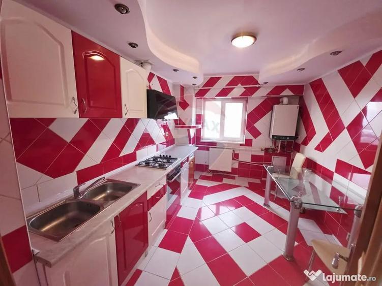 Apartament cu 2 camere decomandat în 1 Mai