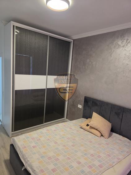 Apartament cu 3 camere decomandat, mobilat în Energia