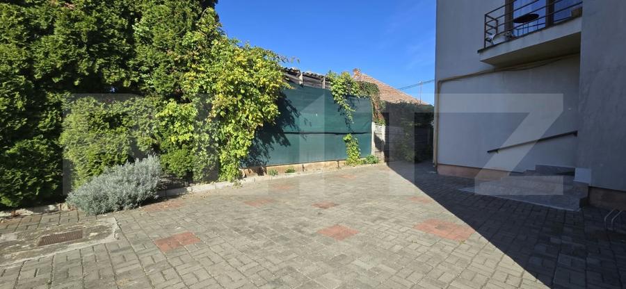 Apartament cu 2 camere decomandat, mobilat în Titulescu