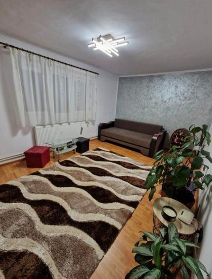 Vând apartament  - 7