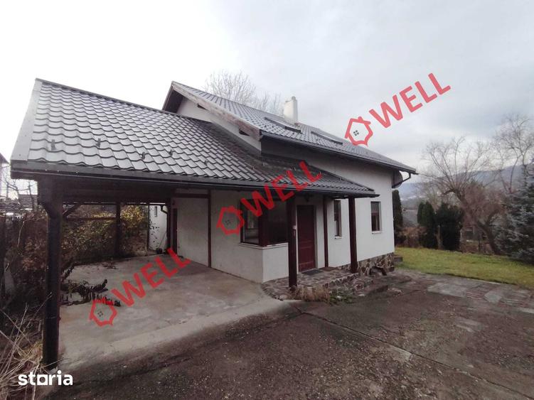 Casă cu 6 camere cu Teren 1300 Mp în Central