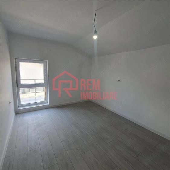 Apartament cu 2 camere decomandat în Fundeni